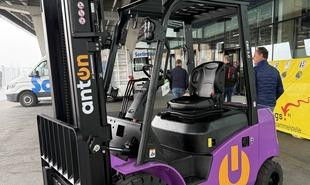 Transport CH 2025Stapler Jungheini Anton 310